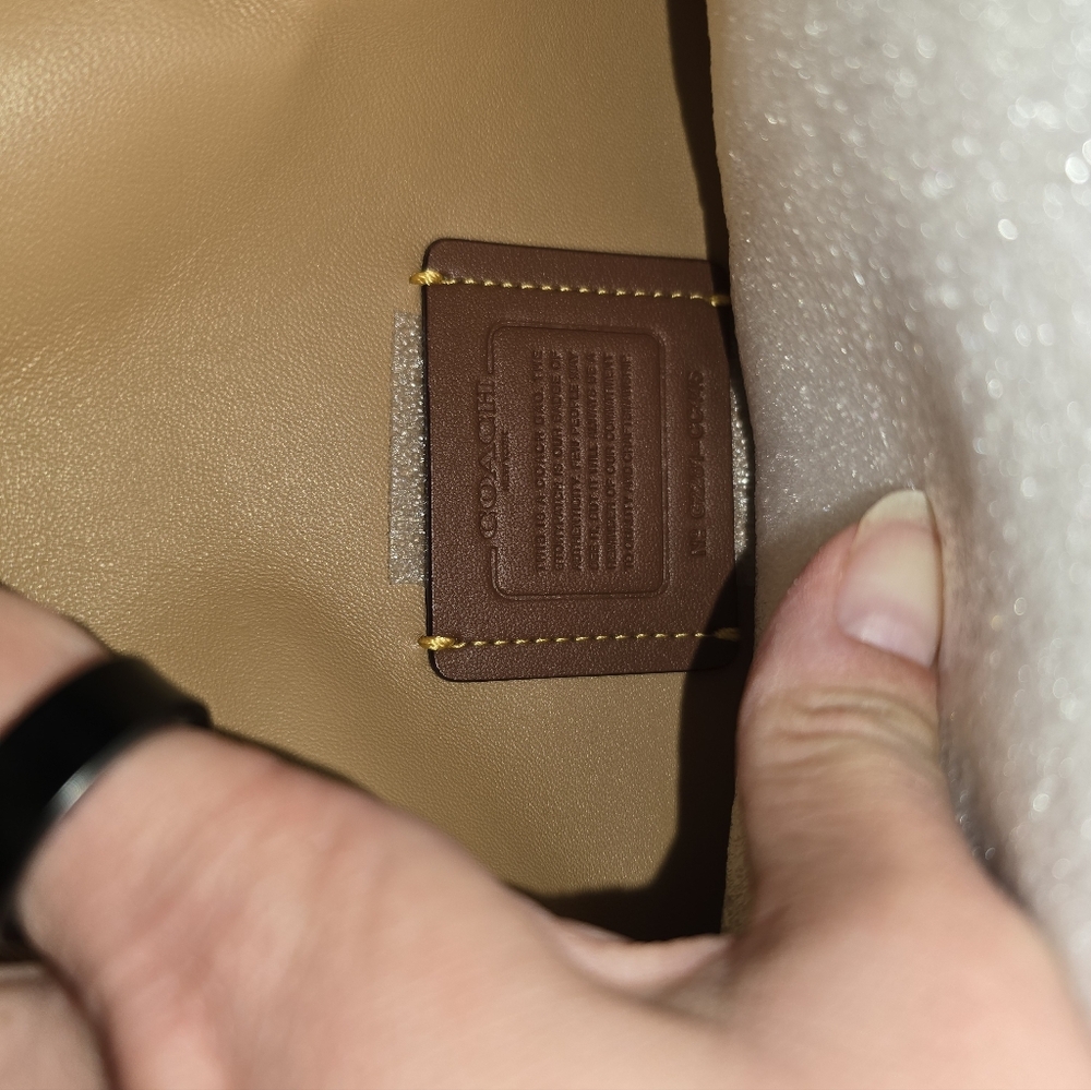 NWT Coach Shearling Pillow Tabby 26  Shoulder Bag With Convertible Straps - Picture 10 of 14